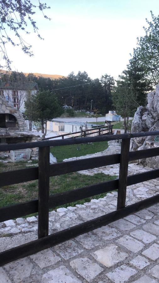 Hotel Vallefura Пескокостанцо Экстерьер фото